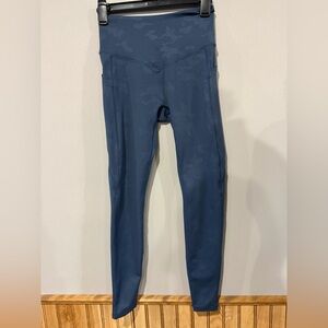 Sivana Spirit Blue Camo High-Waisted Leggings with Pockets - Size Small